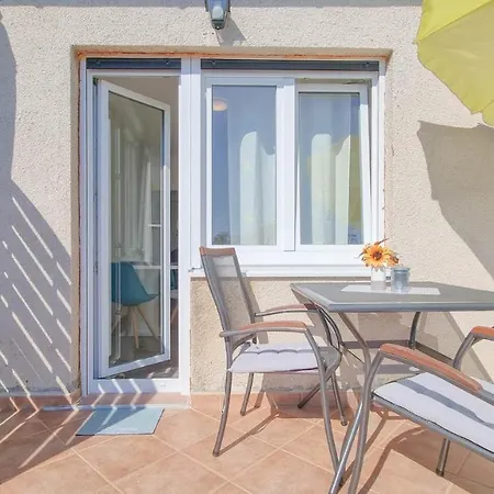 Ester Novigrad Istria